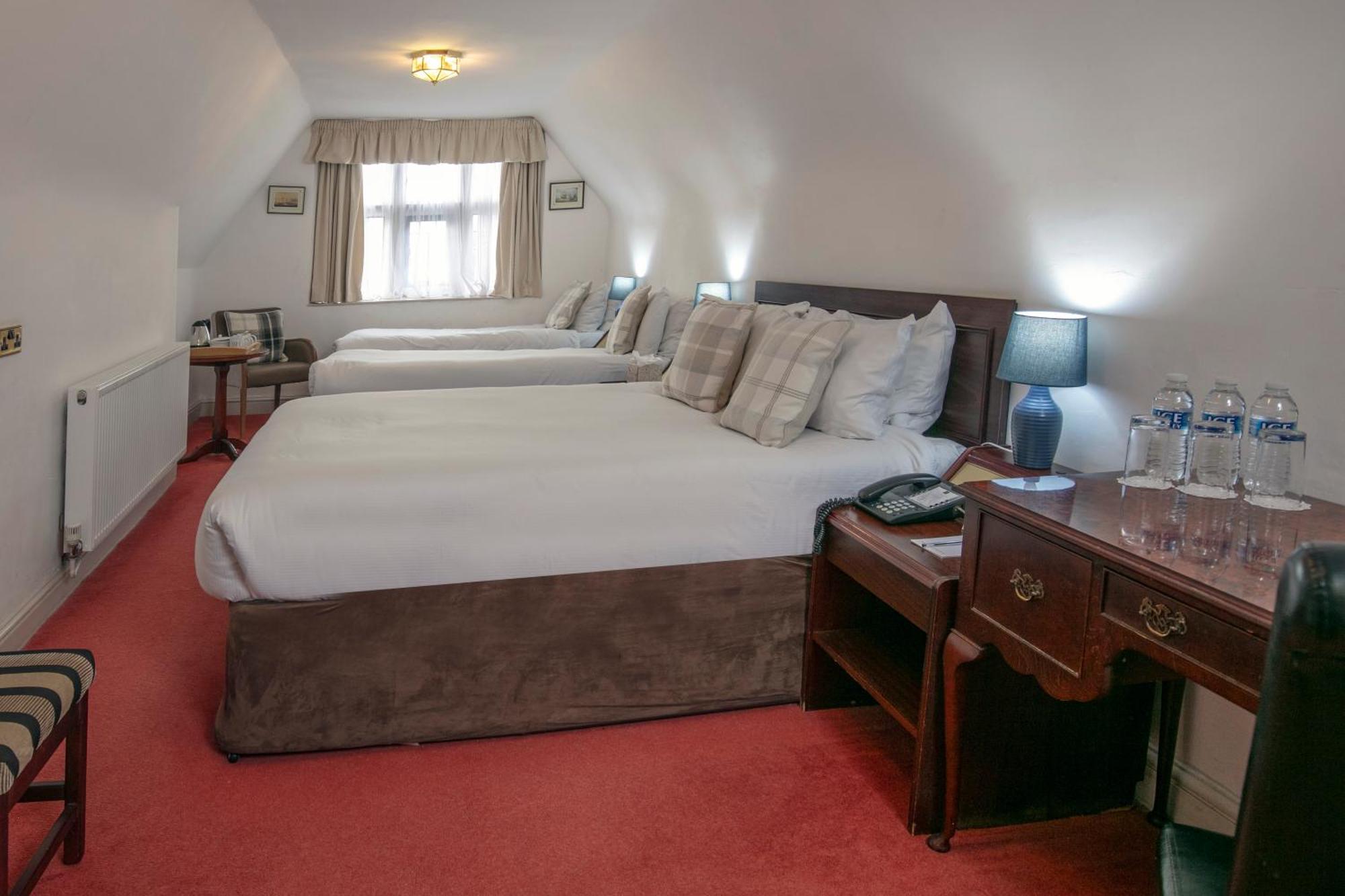 Weston Hall Hotel Sure Hotel Collection By Best Western Bulkington Екстер'єр фото